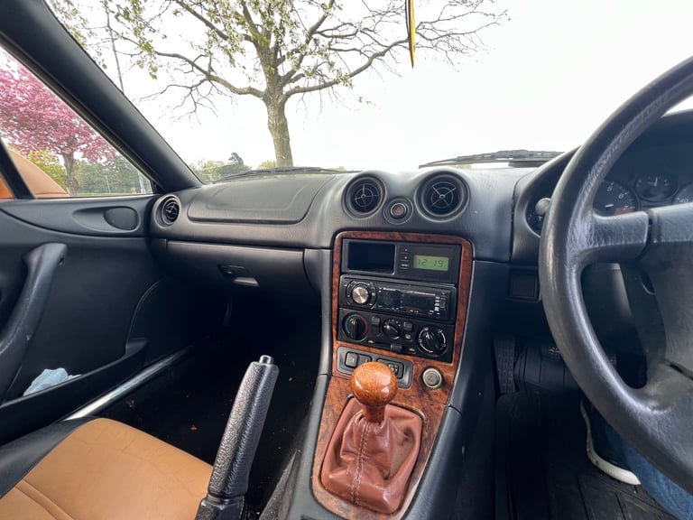 Mazda, MX-5, Convertible, 1998, Manual, 1839 (cc), 2 doors