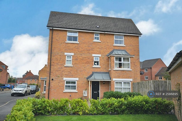 4 bedroom house in Arden Close, Corby, NN18 (4 bed) (#2586895)
