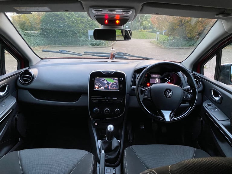 Renault, CLIO, Hatchback, 2016, Manual, 898 (cc), 5 doors