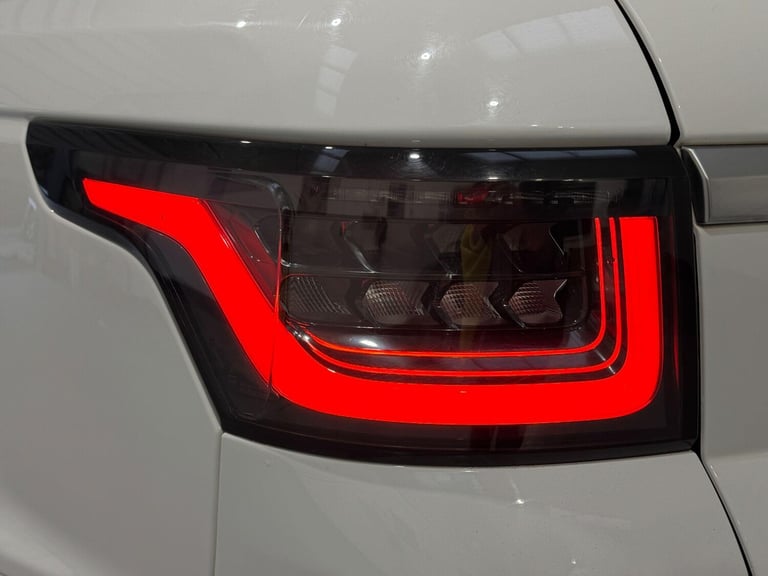 2018 Land Rover Range Rover Sport 2.0 SD4 HSE 5dr Auto ESTATE DIESEL Automatic