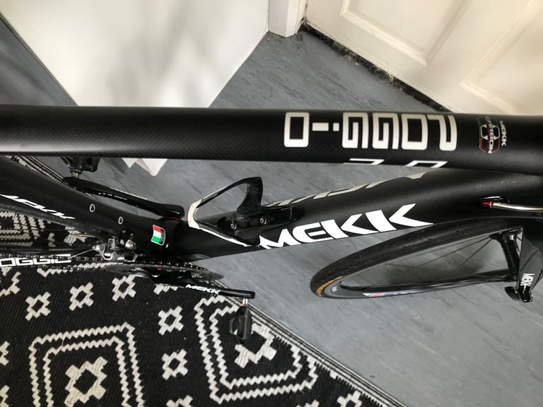 MEKK POGGIO 3.0 FULL CARBON 8.4kg ROAD BIKE,54cm CARBON FRAME,ULTEGRA GEARS