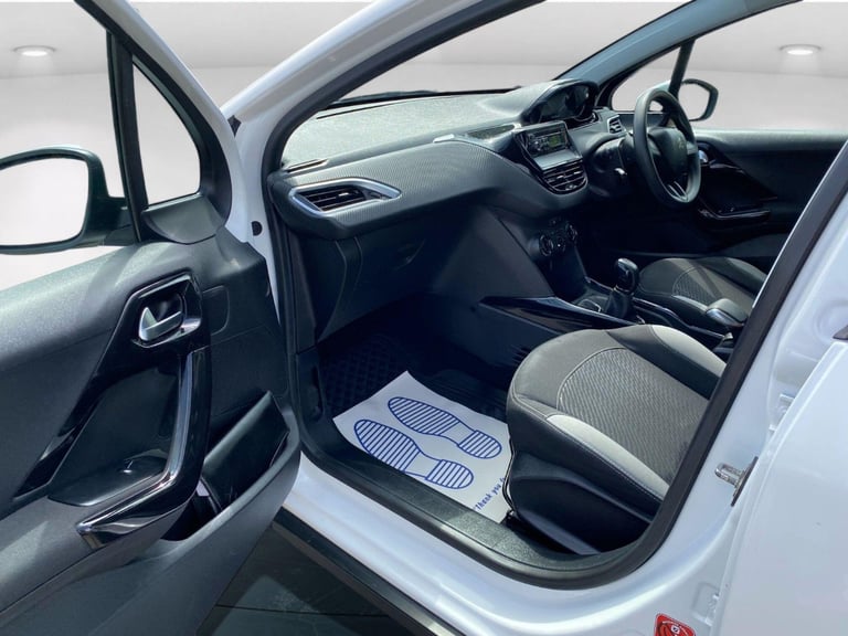 2015 Peugeot 2008 1.2 PureTech Access Euro 6 5dr (A/C) Petrol