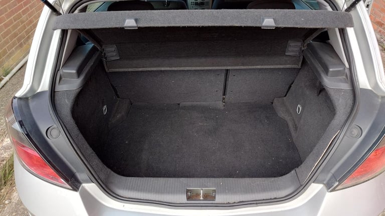 Vauxhall, ASTRA, Hatchback, 2007, Manual, 1796 (cc), 5 doors, Long MOT, ULEZ, Bargain!