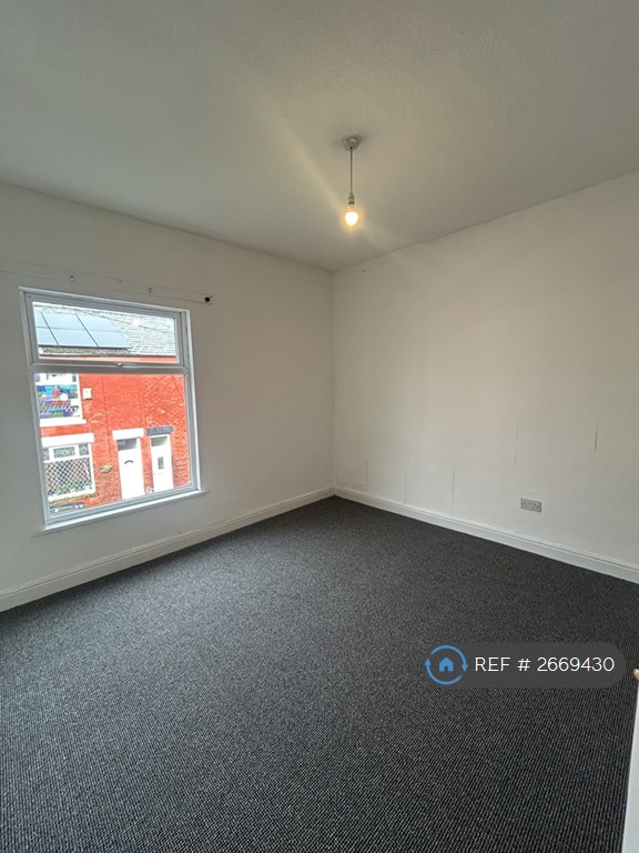 2 bedroom house in Marlfield Street, Manchester, M9 (2 bed) (#2669430)