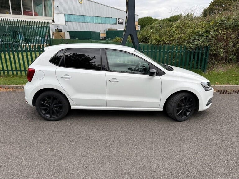 2015 64 VOLKSWAGEN POLO 1.2 TSI BLUEMOTION TECH SE DESIGN HATCHBACK 5DR PETROL M