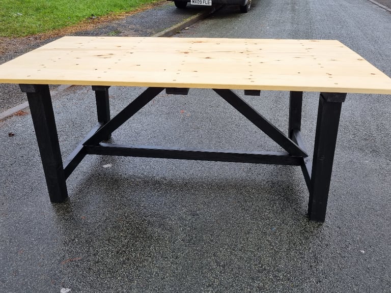 HAND MADE TIMBER FURNITURE FOR BARS,RESTAURANTS,CAFES, TABLES,BENCHES,CHAIRS,BARS,MIRRORS