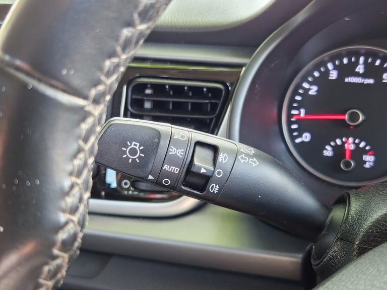 2020 Kia Rio 2 ISG Hatchback Petrol Manual