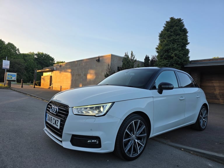 A1 1.4 TFSI SPORT AUTO S TRONIC PANORAMIC ROOF NAV LEATHER XENON 44K 