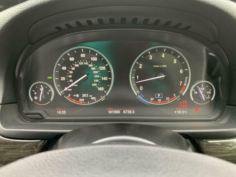  BMW 5 Series 3.0 535i Luxury Auto Euro 6 (s/s) 4dr Petrol Automatic