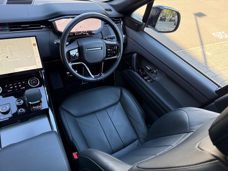 2023 Land Rover Range Rover Sport 3.0 D300 MHEV Dynamic SE SUV 5dr Diesel Auto 4WD Euro 6 (s/s) (...