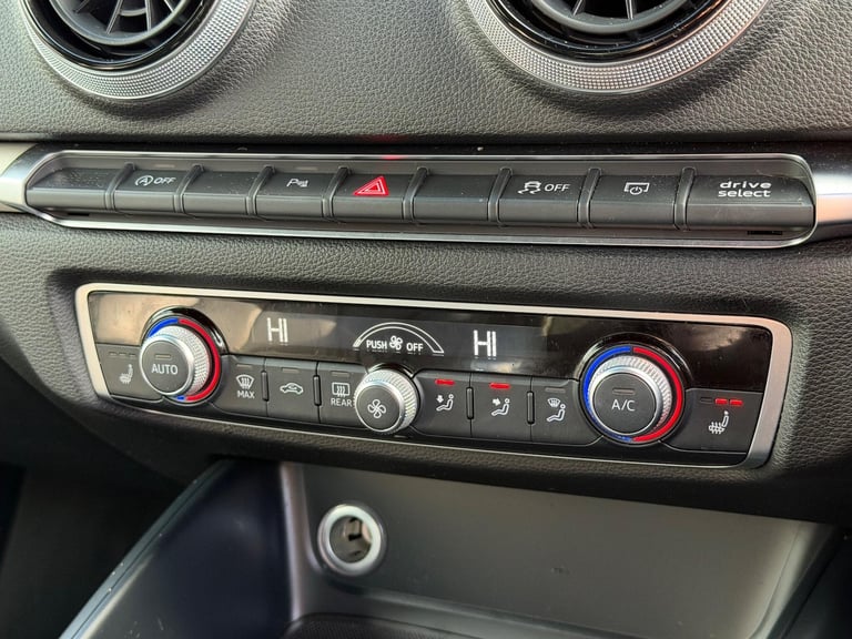 2017 Audi S3 2.0 TFSI Sportback S Tronic quattro Euro 6 (s/s) 5dr HATCHBACK Petrol Automatic