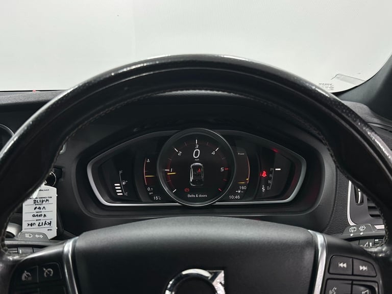 2017 Volvo V40 2.0 D2 R-Design Nav Plus Auto Euro 6 (s/s) 5dr HATCHBACK Diesel Automatic