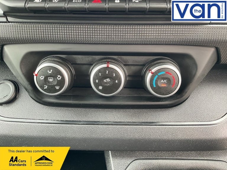 2023 Renault Trafic 2.0 dCi Blue SL28 Business Panel Van 5dr Diesel Manual L1 H1 Euro 6 (s/s) ( P...