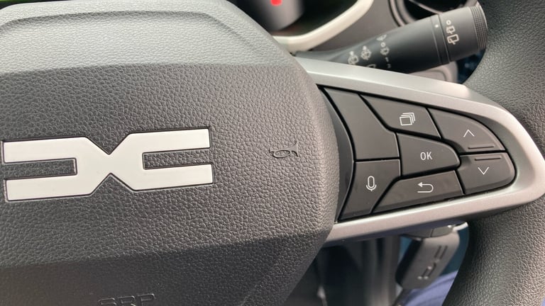 2025 Dacia Spring 27kWh Expression 65 48kW 5dr Auto Electric Hatchback Hatchback Electric Automatic