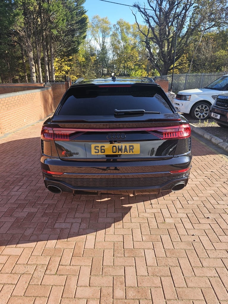 AUDI RSQ8 TFSI QUATTRO VORSPRUNG 