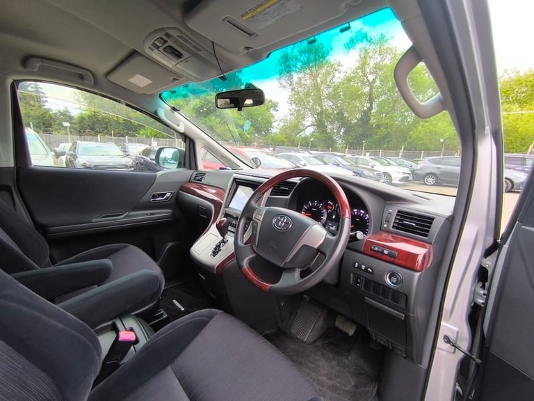2011 Toyota Vellfire 2.4 Petrol Automatic 7 Seats ULEZ Free MPV Petrol Automatic