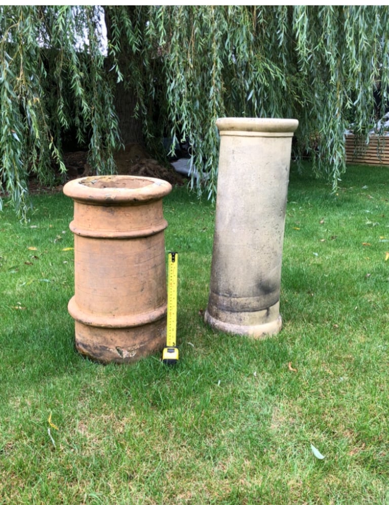 2 Reclaimed Chimney Pots – Terracotta & Buff Clay  1 x cowl 