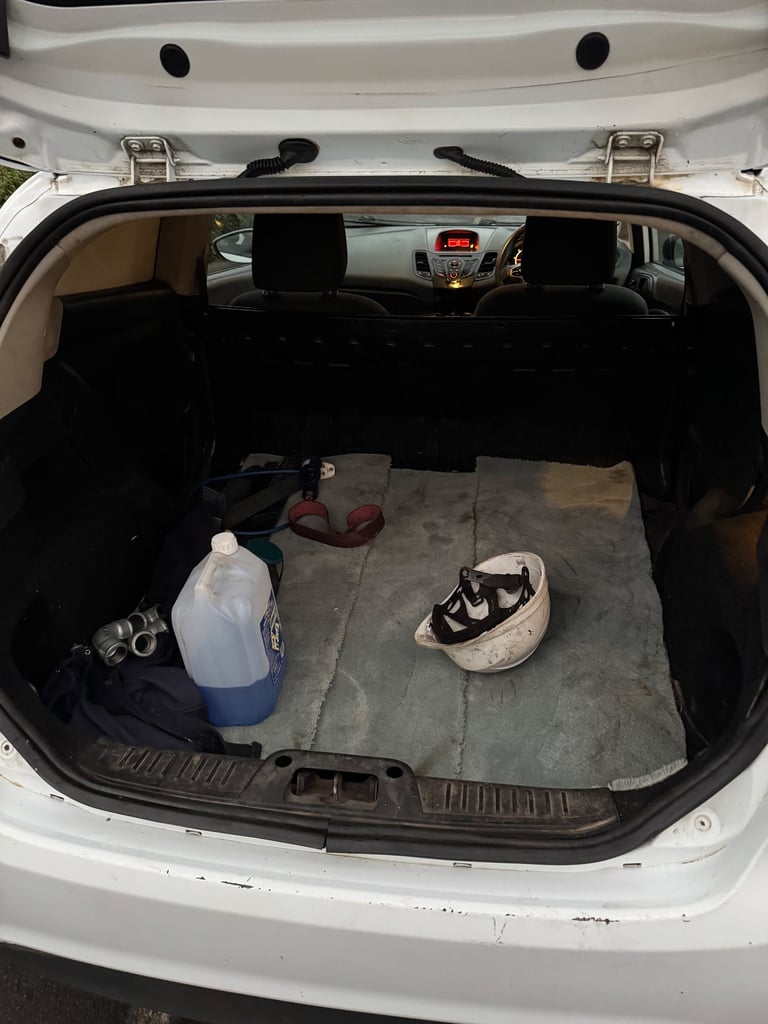 Ford, FIESTA, Car Derived Van, 2009, Manual, 1399 (cc)