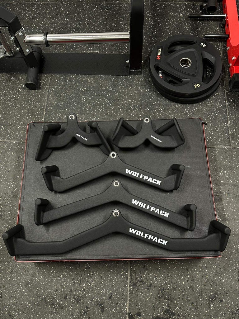 CLEARANCE:  Max Grip Handles (Mag Grip Cable Attachments Gym Weights)