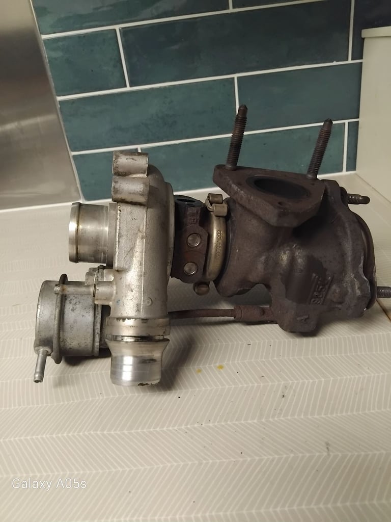 Renault wind 2010 1.2 tce turbo charger 