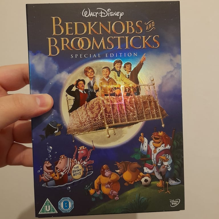 Bedknobs and Broomsticks [DVD]