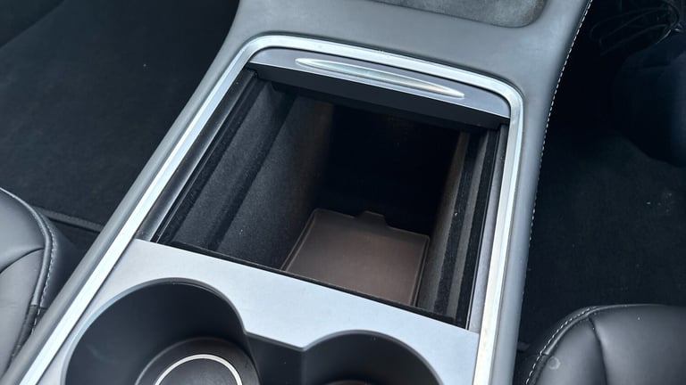 2022 Tesla Model 3 Long Range AWD 4dr Auto Electric Saloon Saloon Electric Automatic