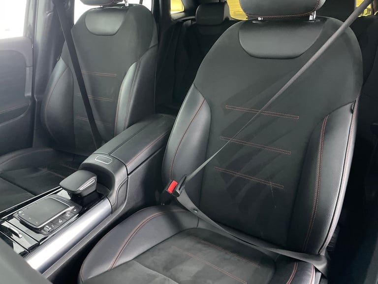 2022 Mercedes-Benz EQA EQA 250 66.5kWh AMG Line SUV 5dr Electric Auto (190 ps) - HEATED SEATS - W...