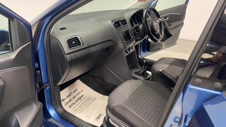 2015 Volkswagen Polo 1.2 TSI BlueMotion Tech SE Euro 6 (s/s) 5dr HATCHBACK Petrol Manual