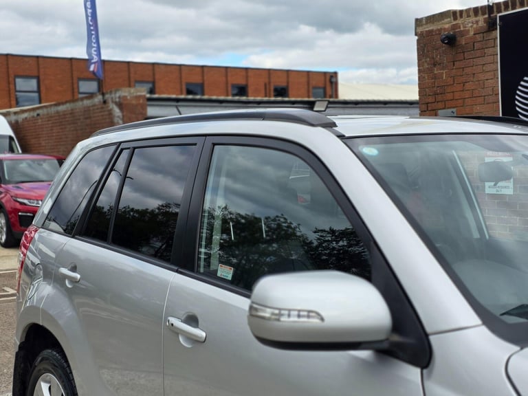 2009 Suzuki Grand Vitara 2.4 VVT SZ5 4WD Euro 4 5dr ESTATE Petrol Manual