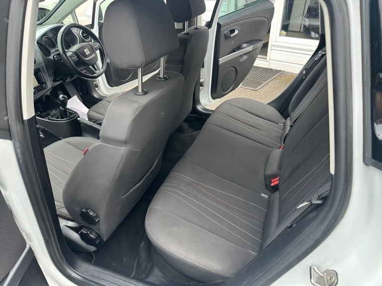 2012 SEAT Leon 1.2 TSI SE Copa Hatchback 5dr Petrol Manual Euro 5 (s/s) (105 ps) Hatchback Petrol...