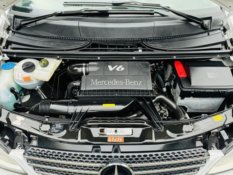 FRESH IMPORT 2009 59 PLATE MERCEDES V 350 AMBIENTE 3.5 V6 AUTO ULEZ COMPLIANT