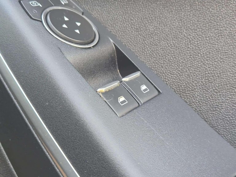 2017 Ford Fiesta 1.1 Ti-VCT Zetec Euro 6 (s/s) 3dr HATCHBACK Petrol Manual