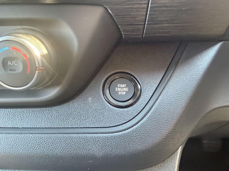 2024 Renault Trafic 2.0 dCi Blue LL30 Extra Panel Van 5dr Diesel Manual L2 H1 Euro 6 (s/s) (130 P...