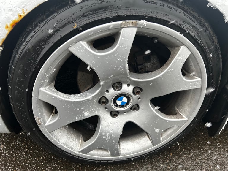 staggerd  19s for bmw  borbet  tiger claws  on e39 or e46  set up 