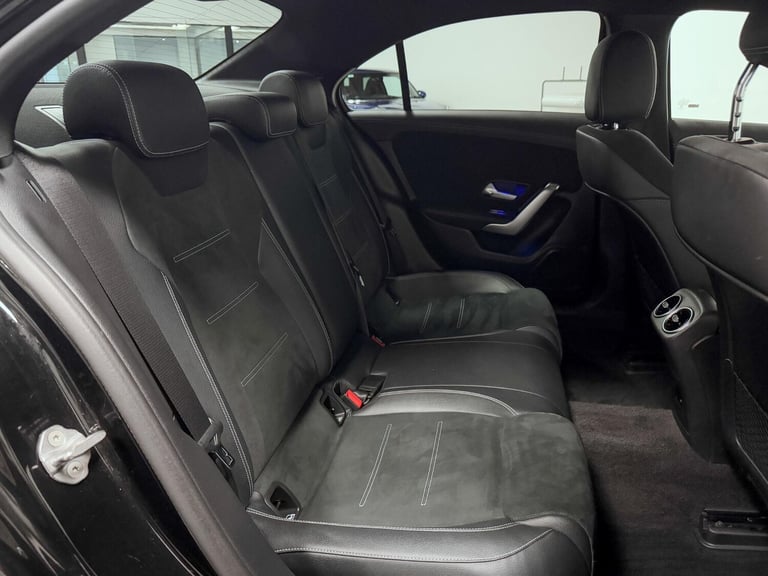 2022 Mercedes-Benz A-Class 1.3 A250e 15.6kWh AMG Line Edition (Executive) Saloon 4dr Petrol Plug-...