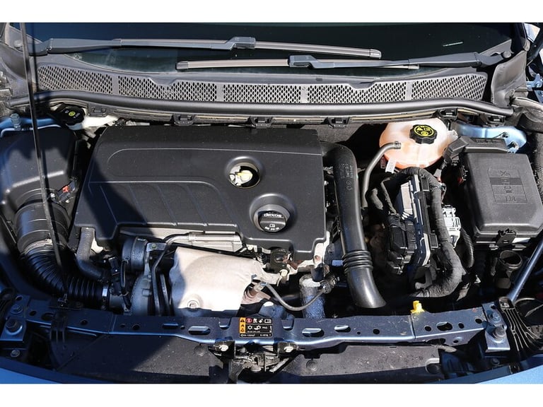 2017 Vauxhall Astra i Turbo SRi Estate Petrol Manual