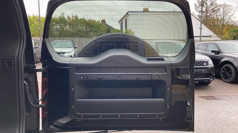 2024 Land Rover Defender 90 Diesel 3.0 D250 Hard Top X-Dynamic HSE Auto [3 Seat] Hard Top Diesel ...