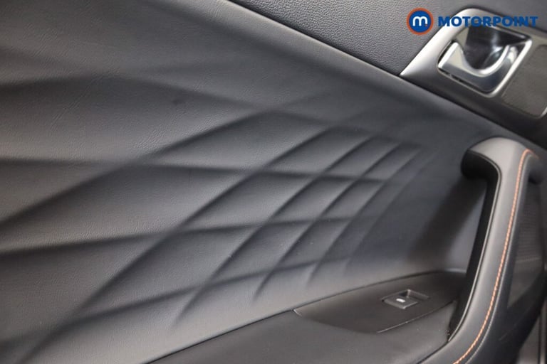 2025 MG MG HS 1.5 T-GDI Trophy 5dr DCT SUV Petrol Automatic