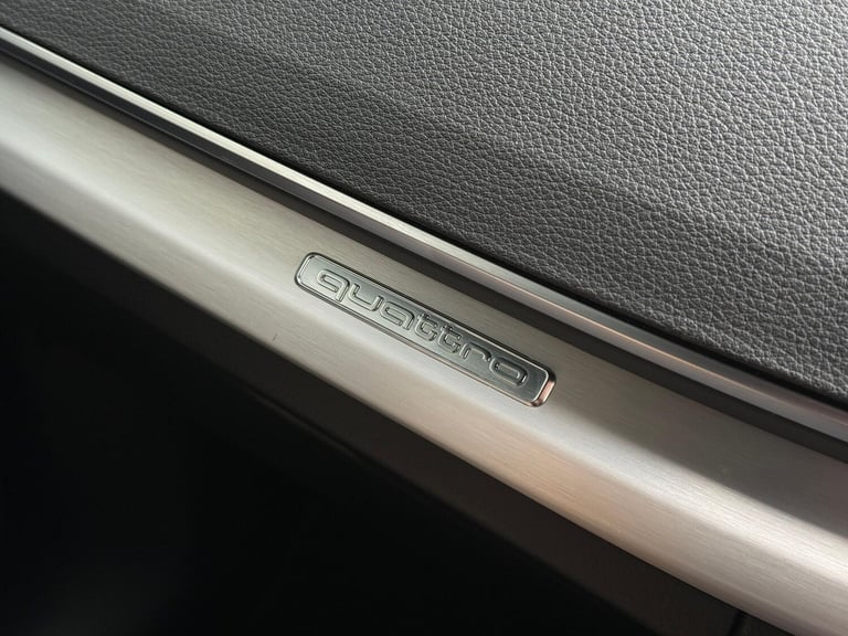 2022 Audi Q5 40 TDI Quattro S Line 5dr S Tronic ESTATE DIESEL Automatic