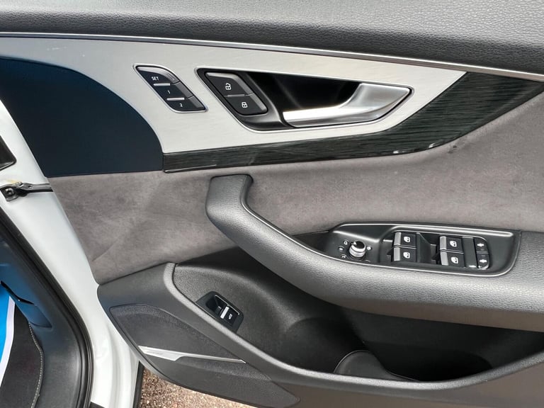 2015 Audi Q7 3.0 TDI V6 S line SUV 5dr Diesel Tiptronic quattro Euro 6 (s/s) (272 ps) ESTATE Dies...