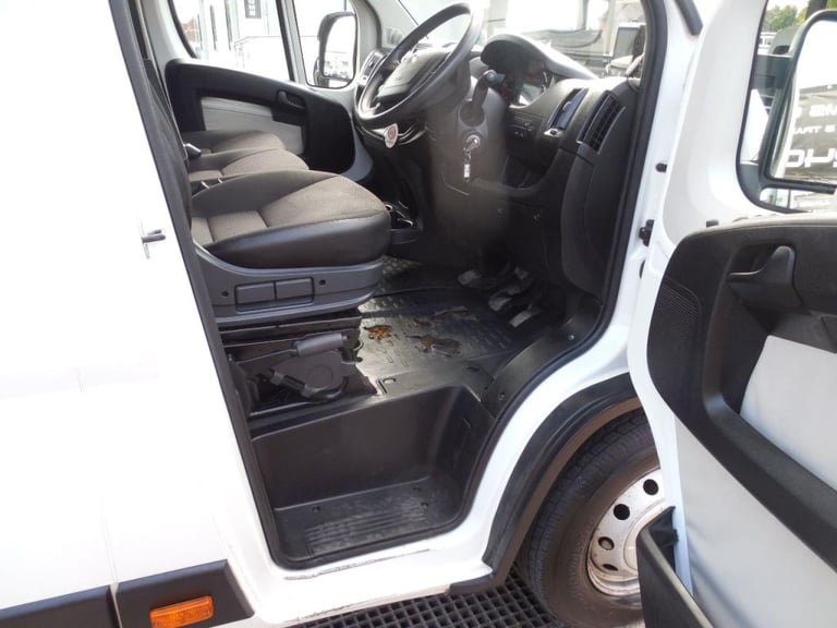  Citroen Relay 2.0 BlueHDi H3 Van 130ps Enterprise Diesel