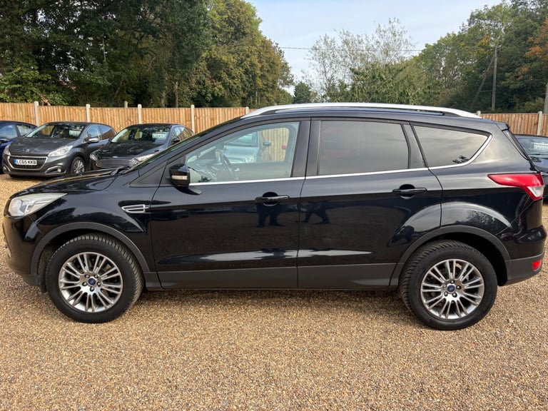 2014 Ford Kuga 2.0 TDCi Titanium 2WD Euro 5 5dr HATCHBACK Diesel Manual