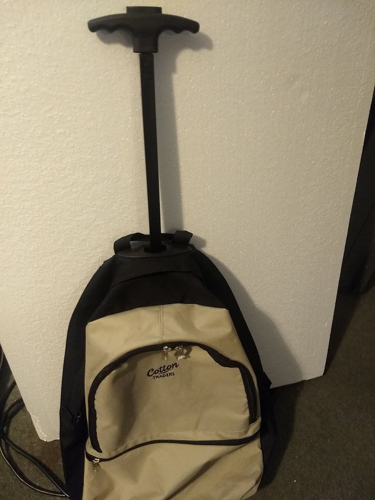 Cotton traders backpack. Transforms into trolley bag with wheels