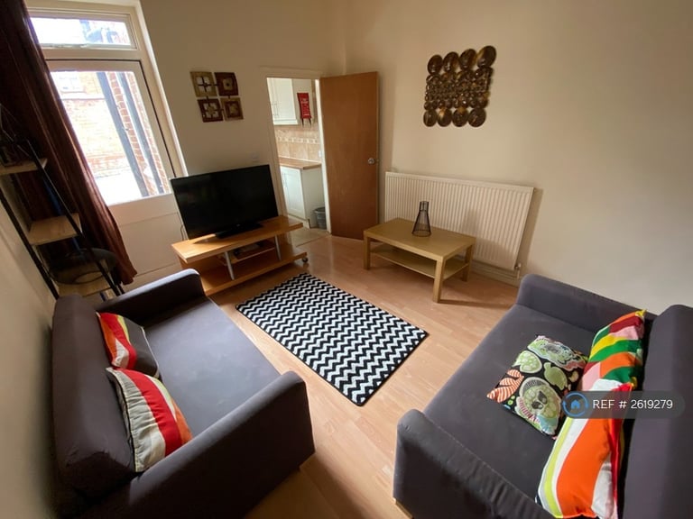 3 bedroom house in Skipworth Street, Leicester, LE2 (3 bed) (#2619279)
