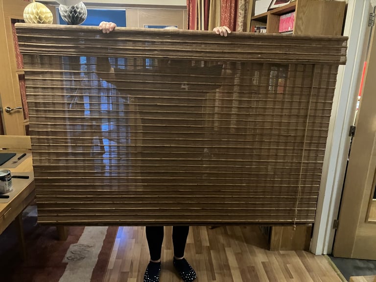 image for Wooden window blind 