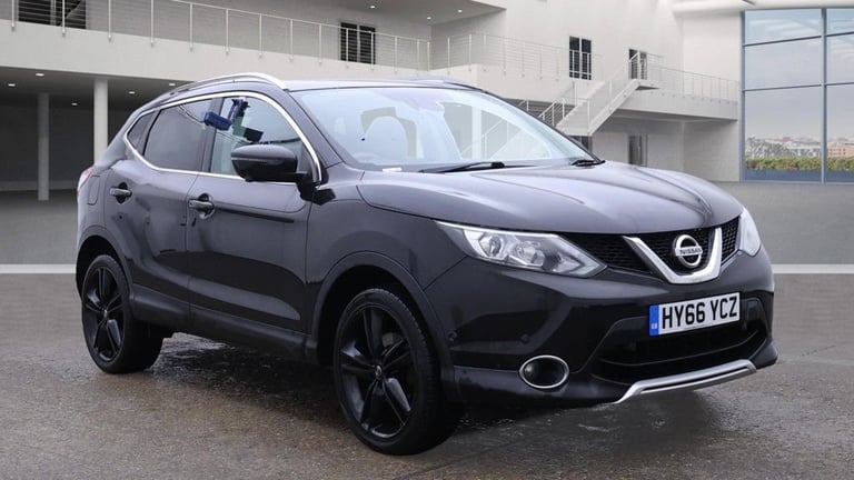 image for 2016 Nissan Qashqai 1.5 dCi Black Edition 5dr HATCHBACK DIESEL Manual