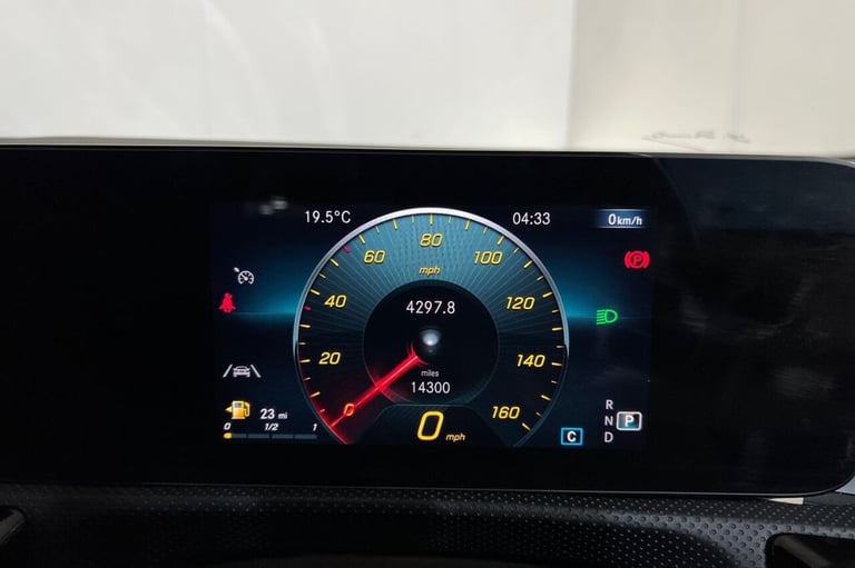 2022 22 MERCEDES-BENZ CLA 1.3 CLA180 AMG LINE COUPE 4DR PETROL 7G-DCT EURO 6 (S/