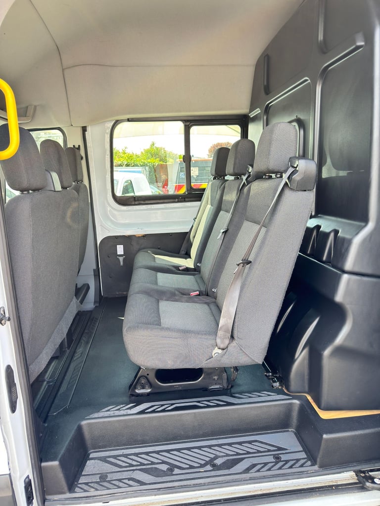 2019 Ford Transit 2.0 350 EcoBlue Trend Crew Van RWD L4 H3 Euro 6 6dr PANEL VAN Diesel Manual