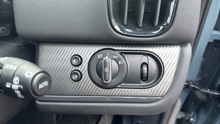 2022 MINI Countryman 1.5 Cooper Exclusive 5dr Auto Petrol Hatchback Hatchback Petrol Automatic