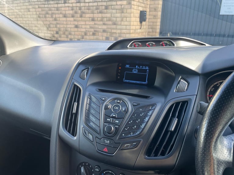 Ford, FOCUS, Hatchback, 2012, Manual, 1999 (cc), 5 doors